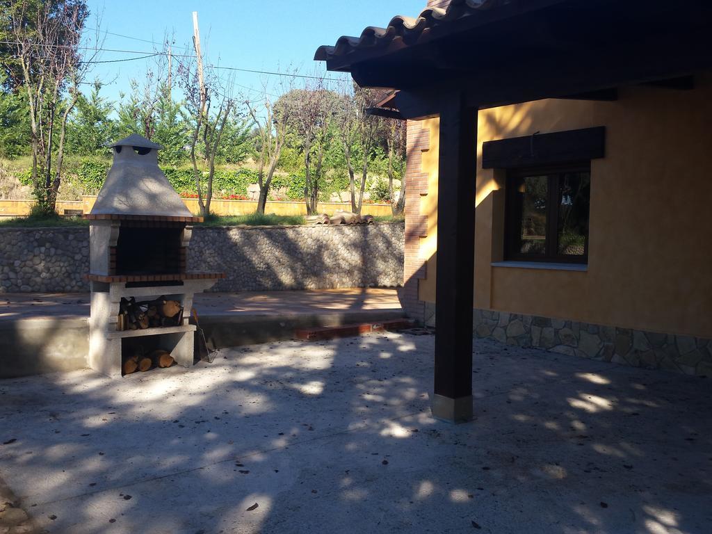 Casa Climent Pension Aviá Buitenkant foto